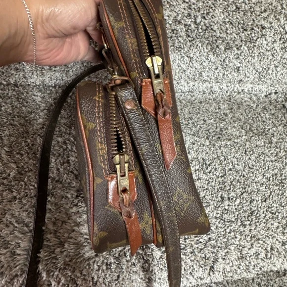 Louis Vuitton Monogram Belt Bag in Brown - Picture 5 of 9